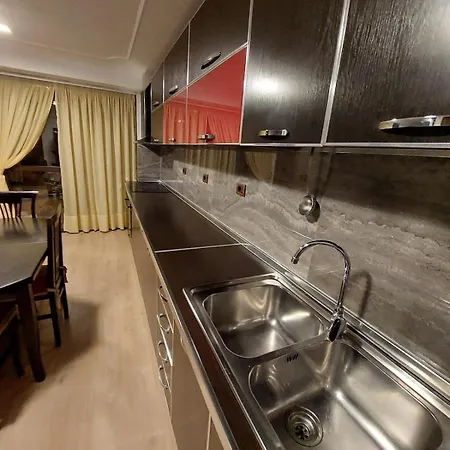 Selefi Apartman Tirana
